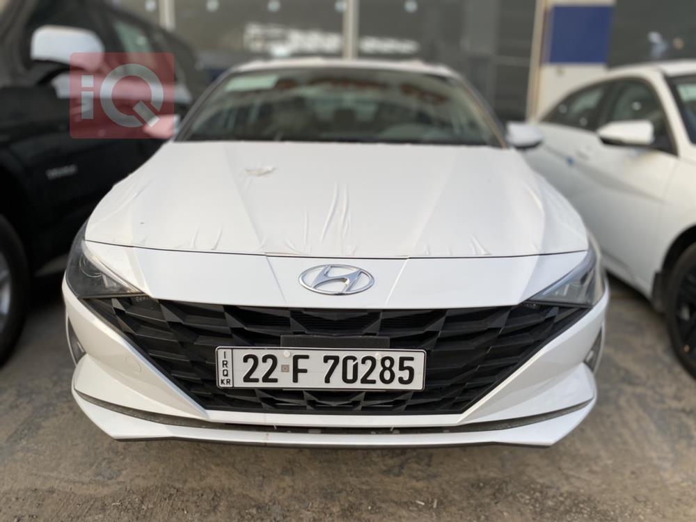 هیوندای ئەلەنترا